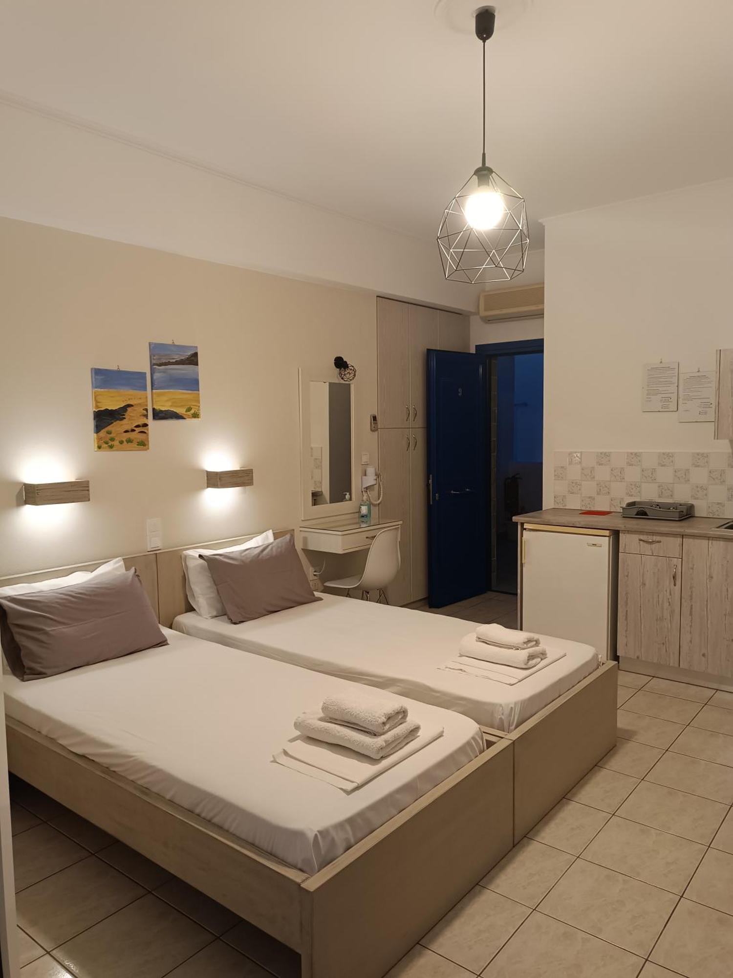 Nissea Studios - Πρώην Dora 2 Studios - Batsi  Bagian luar foto