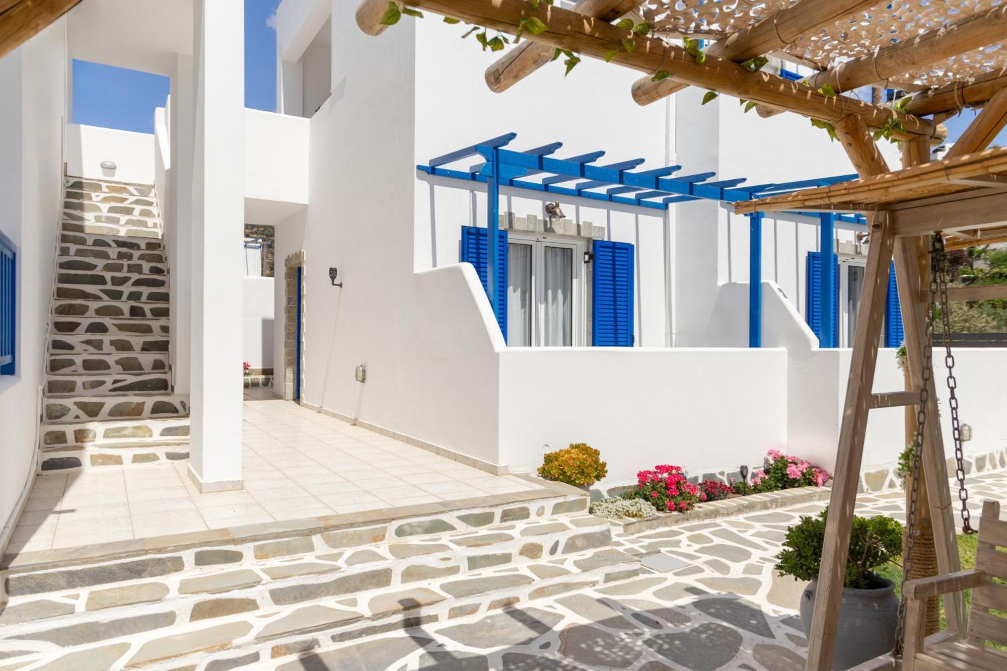 Nissea Studios - Πρώην Dora 2 Studios - Batsi  Bagian luar foto